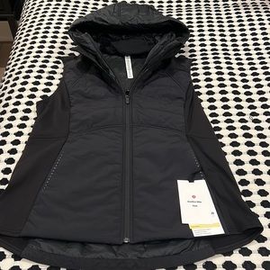 Women’s Lululemon Athletica Another Mile Vest NWT sz 12